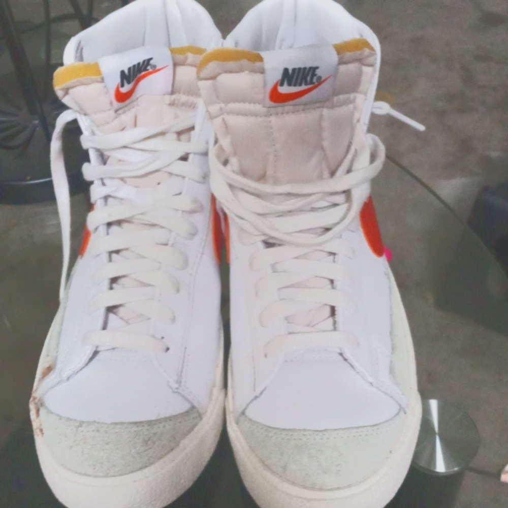 Nike size 7 77" vintage